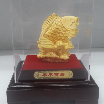 24k Gold plated Nian Nian You Yu (年年有余)